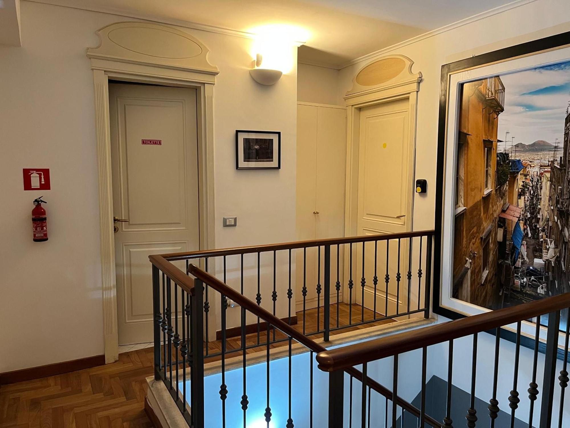 Rota House - Apartment In Santa Chiara, The Heart Of Naples נאפולי מראה חיצוני תמונה
